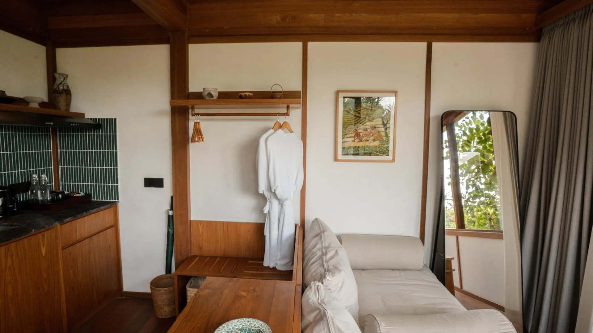 Grün Ubud 0*,