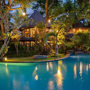  Villa Tree House