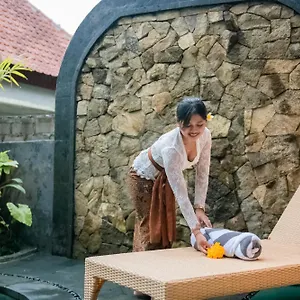  Villa Madhawa &